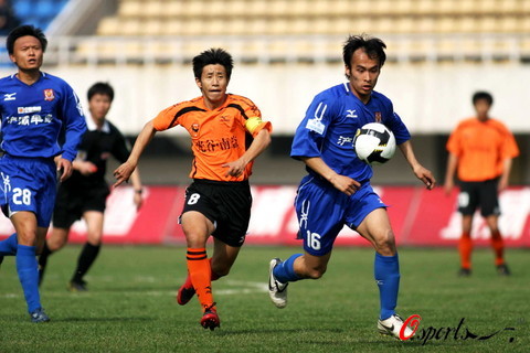 凯恩远射进球飞行速度达到128km／h，为本赛季德甲最快进球（凯恩远射时速128公里，创本赛季德甲最快进球）