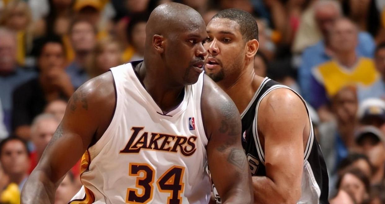 海港夺冠真相曝光！穆斯卡特硬刚挖角+3大对手集体送人头（海港称王内幕揭晓！穆斯卡特强硬回击挖角，三大对手集体失误送礼）