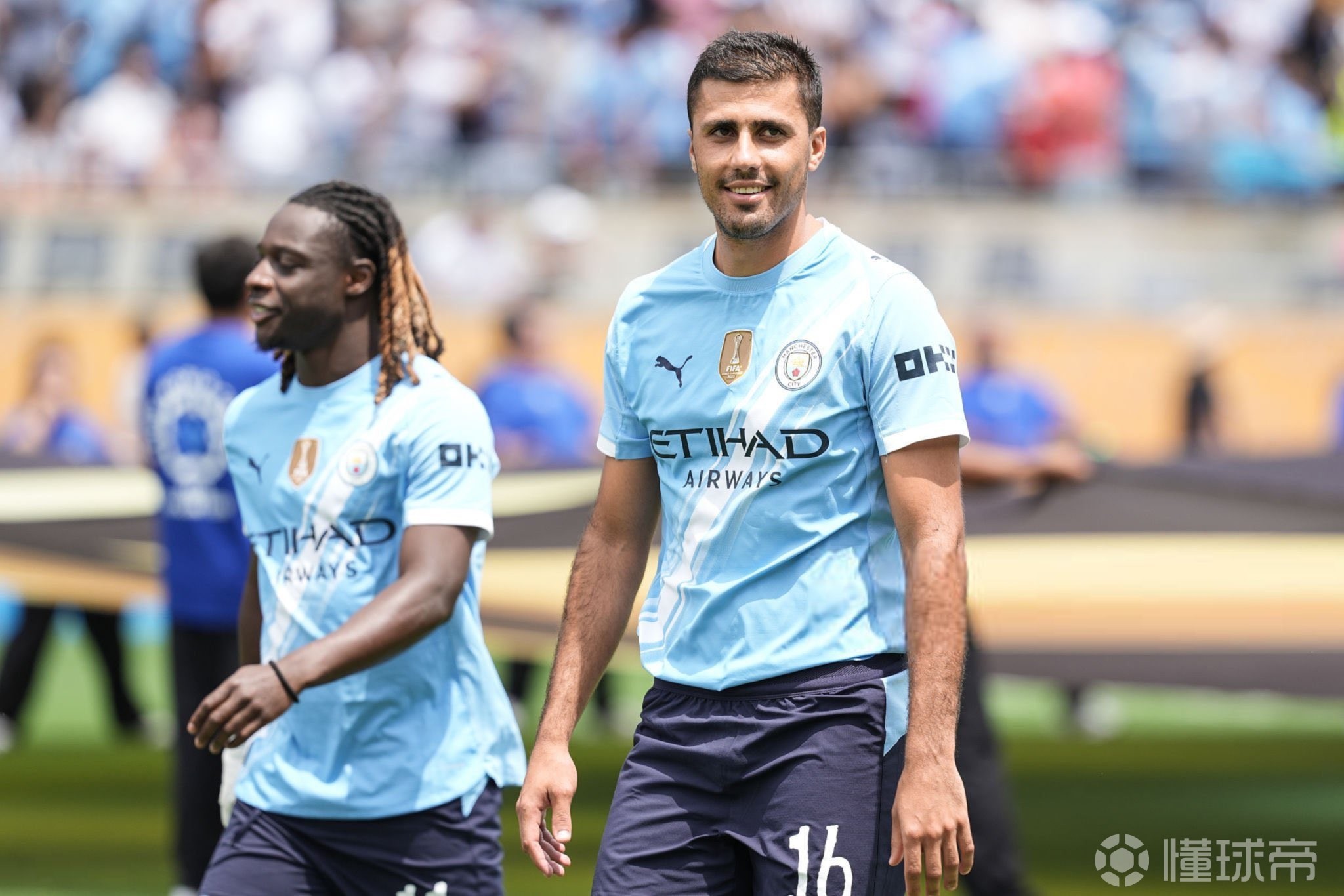 皇马全队状态正逐渐回升（皇马整体状态稳步回暖）