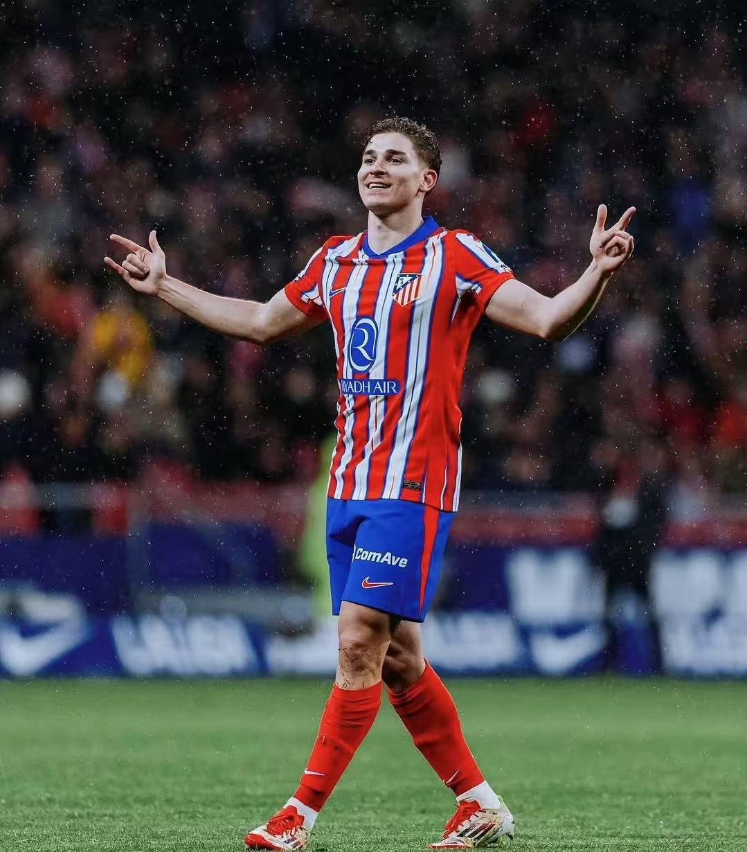 利物浦晒与毕包两场季前赛海报：维尔茨、范戴克、萨拉赫出镜（利物浦发布与毕尔巴鄂两场季前热身赛海报：维尔茨、范戴克、萨拉赫亮相）