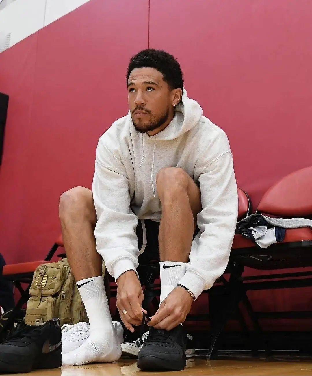 基米希达成欧冠生涯百场里程碑，成拜仁队史第五人（基米希欧冠百场达成，位列拜仁队史第五人）