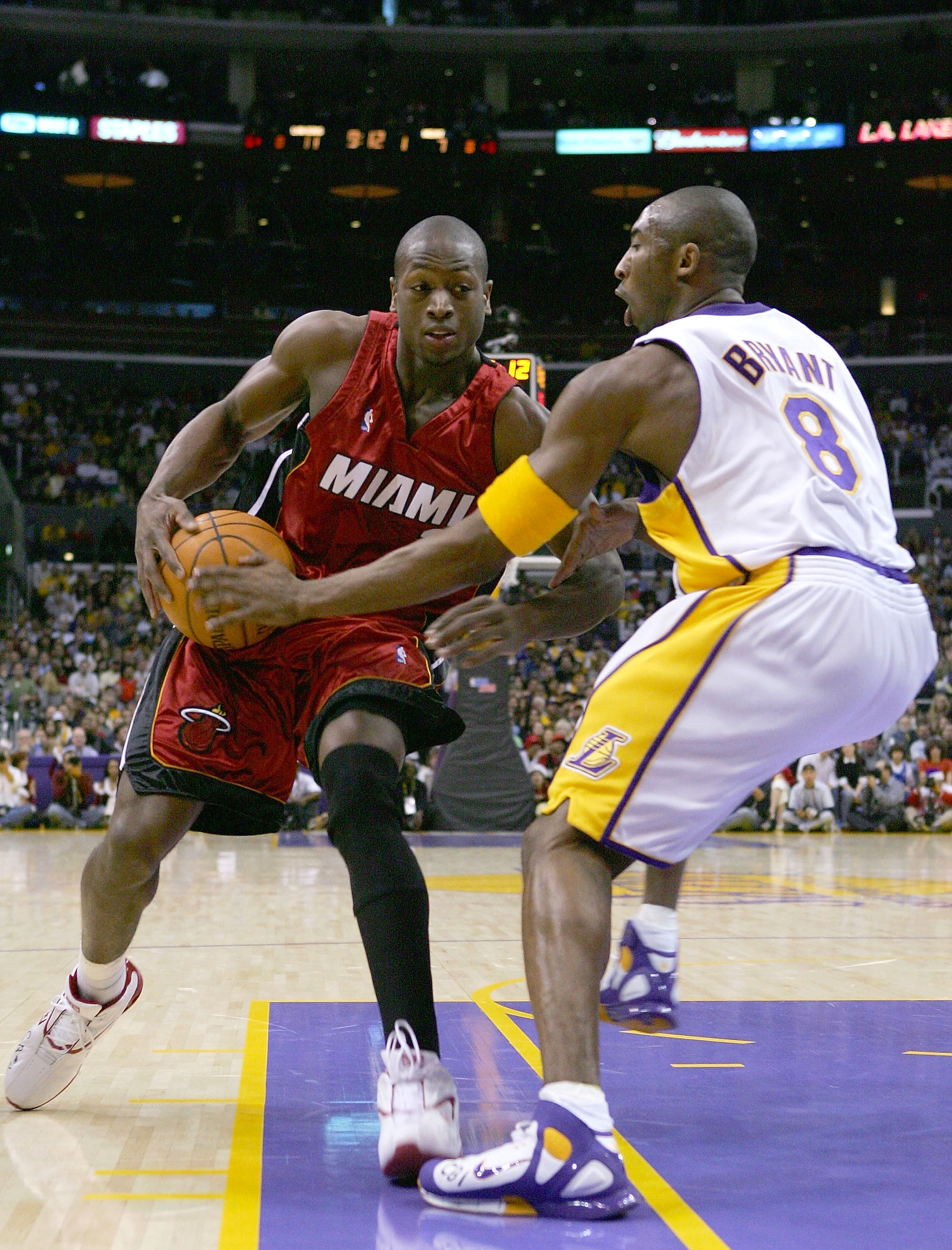 恩梅加：包括阿德耶米在内我们很多人都有进球机会，但没成功（恩梅加：阿德耶米等队友都拿到破门良机，遗憾未能把握）