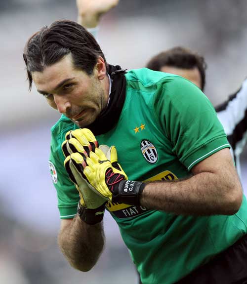 罗马本赛季首次遭遇意甲连败，去年12月以来首次意甲连场0进球（罗马遭遇本赛季意甲首个两连败，自去年12月以来首次意甲连场零进球）