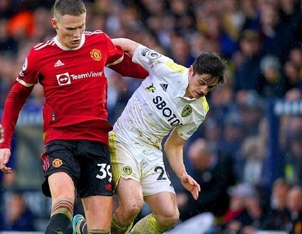 经纪人：若有球队有意圣地亚哥很正常，但他没离开米兰的想法（经纪人：球队青睐圣地亚哥属正常，他不考虑离开米兰）