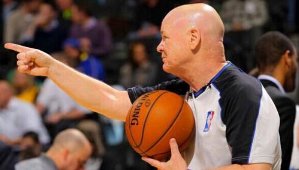 王上源：不想活成别人眼中的王上源，要用自己的方式帮助球队（王上源：不活成他人眼中的我，要用自己的方式助球队）